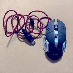 MFTEK Gaming Mouse, DPI. 4 different color Breathing Light. Barley Used.